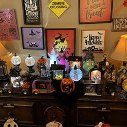Tricks and Treats - Amazing Halloween snow globes.