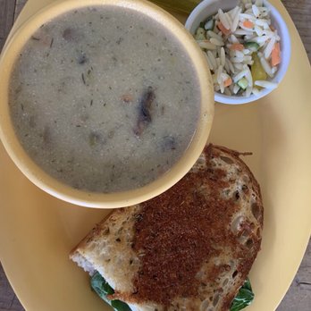 Sunny Side Kitchen - Sandwiches Near Me - Escondido, California
