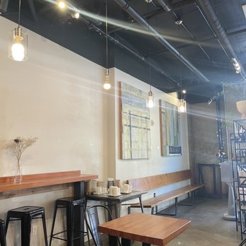 Ghost Note Coffee - Inside seating - Coffee & Tea Near Me - Seattle, Washington Ghost Note Coffee - Inside seating - Coffee & Tea Near Me - Seattle, Washington