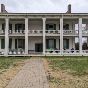 Carnton - Landmarks & Historical Buildings Near Me - Franklin, Tennessee Carnton - Landmarks & Historical Buildings Near Me - Franklin, Tennessee