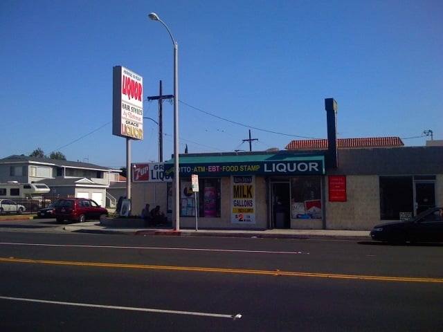 Grace Liquor Logo
