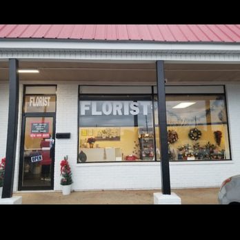 Top Notch Floral Studio - Top Notch Floral Events - Florists Near Me - Jonesboro, Georgia Top Notch Floral Studio - Top Notch Floral Events - Florists Near Me - Jonesboro, Georgia