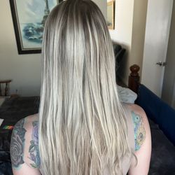 Halo Salon