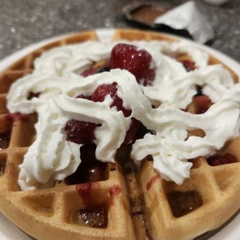Best Western Plus New Englander - Hotels Near Me - Woburn, Massachusetts