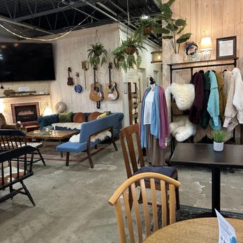 Vendella Euro Boutique And Coffee Haus - Hall to conference rooms - Coffee & Tea Near Me - Eagan, Minnesota Vendella Euro Boutique And Coffee Haus - Hall to conference rooms - Coffee & Tea Near Me - Eagan, Minnesota