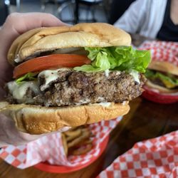Scotts Crossing Farm & Ranch Feed Store - Large hamburger
