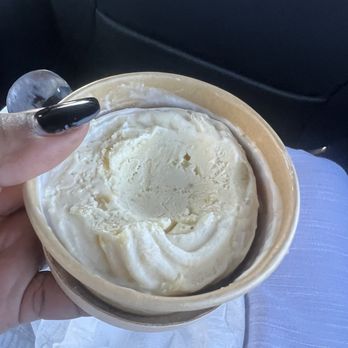 Reef’s Real Fruit Ice Cream - Delicious ice cream with real fruit flavors. - Ice Cream & Frozen Yogurt Near Me - Kihei, Hawaii Reef’s Real Fruit Ice Cream - Delicious ice cream with real fruit flavors. - Ice Cream & Frozen Yogurt Near Me - Kihei, Hawaii