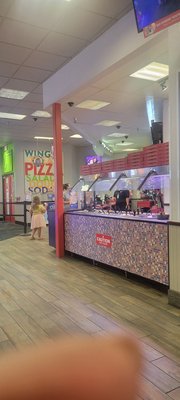 Chuck E. Cheese by null