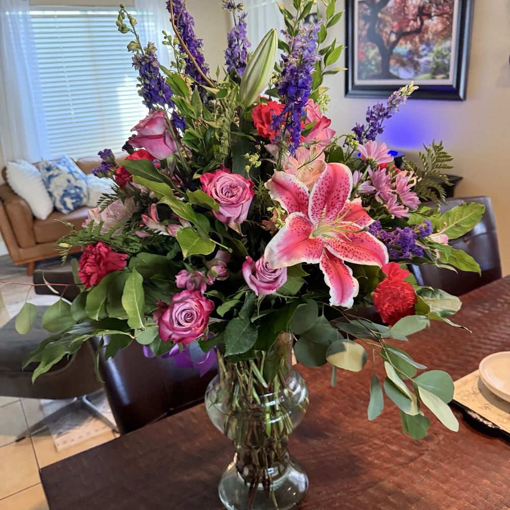 Perky Petals Florist - Flower arrangement - Florists Near Me - Murrieta, California Perky Petals Florist - Flower arrangement - Florists Near Me - Murrieta, California