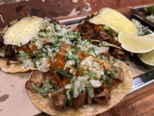 Taquería el Chato by null