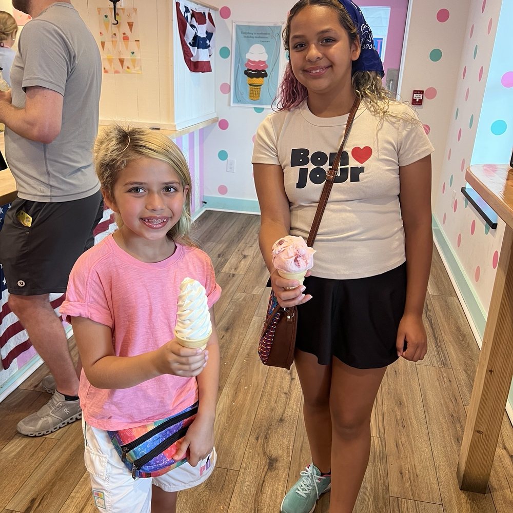 Stowe Sweets - Ice Cream & Frozen Yogurt Near Me - Stowe, Vermont Stowe Sweets - Ice Cream & Frozen Yogurt Near Me - Stowe, Vermont