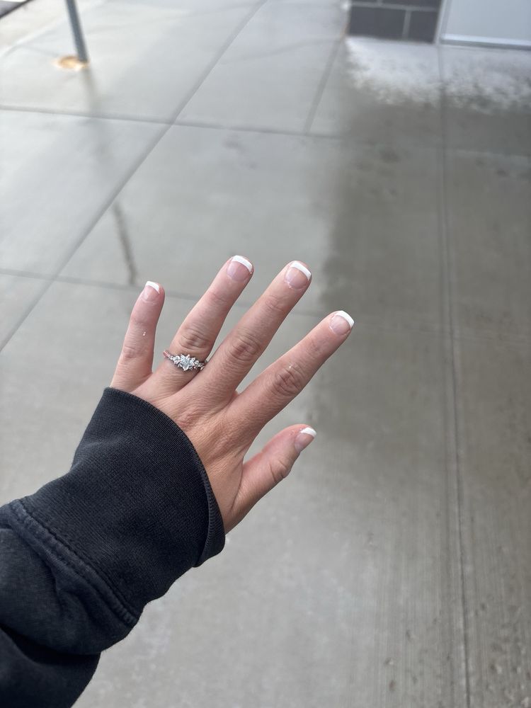 Blue Sky Nails & Lash Logo