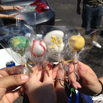 Simply Fun Cakes - Oakland A's cupcake pops! - Cupcakes Near Me