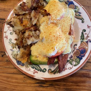 The Maple Counter Cafe - California eggs Benedict - Breakfast & Brunch Near Me - Walla Walla, Washington The Maple Counter Cafe - California eggs Benedict - Breakfast & Brunch Near Me - Walla Walla, Washington