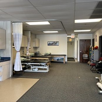 RUSH Physical Therapy - Oakbrook Terrace - Physical Therapy Near Me - Oakbrook Terrace, Illinois RUSH Physical Therapy - Oakbrook Terrace - Physical Therapy Near Me - Oakbrook Terrace, Illinois