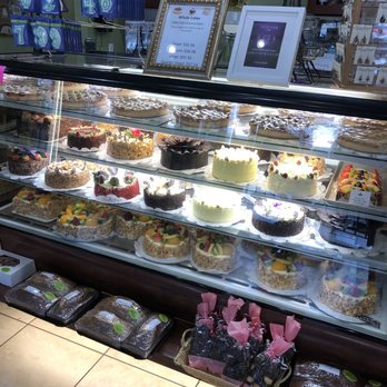 La Bonne Bouchee - Cakes! - Bakeries Near Me - Saint Louis, Missouri