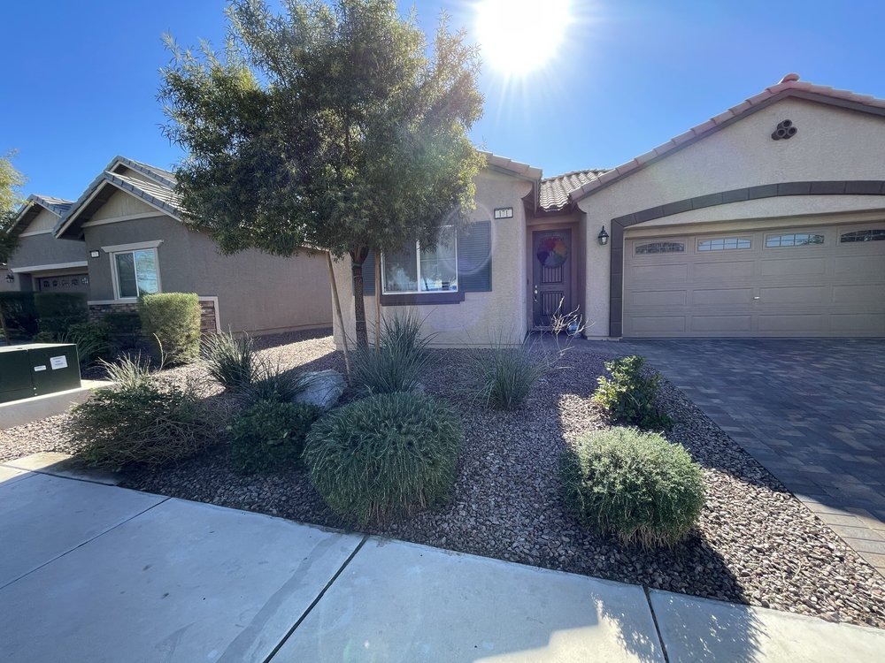 Leo Garcias Lawn Service - tree service in Las Vegas, NV