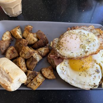 La Bottega - Good Morning Milanesa - Sandwiches Near Me - Miami, Florida La Bottega - Good Morning Milanesa - Sandwiches Near Me - Miami, Florida