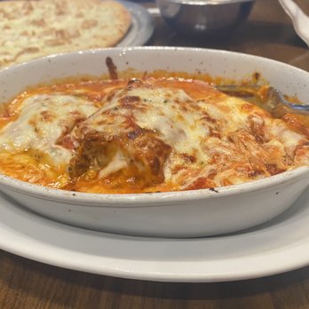 Gianni’s Italian Bistro - The Pasta Trio - Manicotti, Capellini, & Lasagna - Italian Near Me - Heath, Texas Gianni’s Italian Bistro - The Pasta Trio - Manicotti, Capellini, & Lasagna - Italian Near Me - Heath, Texas