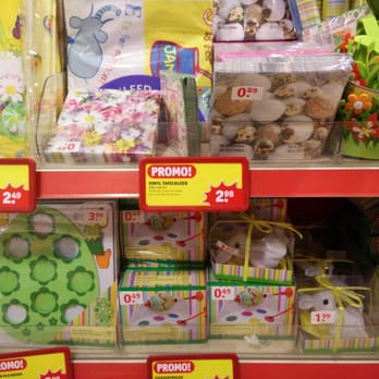 Kruidvat - Drugstores Near Me - Deurne, VAN