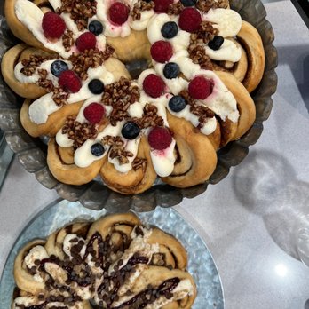 Cinnaholic - Holiday wreaths - Desserts Near Me - Corona, California Cinnaholic - Holiday wreaths - Desserts Near Me - Corona, California