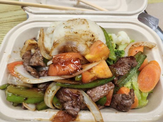 Uptown Kitchen & Food Mart by null