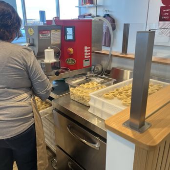 Sauci Pasta - Pasta Shops Near Me - Saint Charles, Missouri