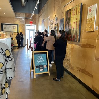 Philz Coffee - Long line:15-20 minutes - Coffee & Tea Near Me - Glendale, California Philz Coffee - Long line:15-20 minutes - Coffee & Tea Near Me - Glendale, California