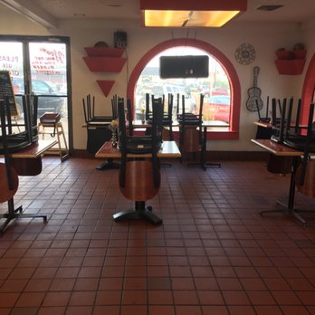 Senor Burritos - The lobby during covid August 2020 - Mexican Near Me - Lakewood, Colorado