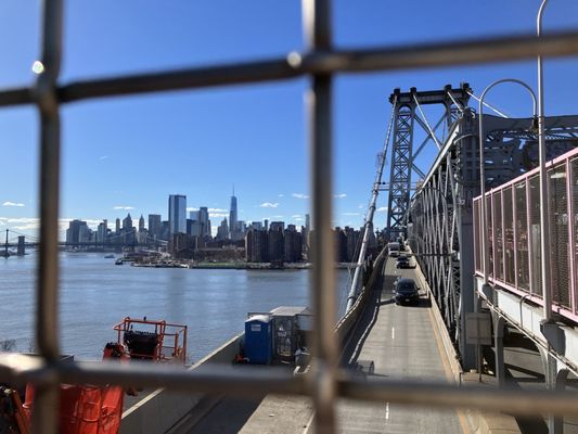Williamsburg Bridge by null