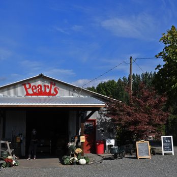 Pearl's Place - Location, location, location - Fruits & Veggies Near Me - Hood River, Oregon Pearl's Place - Location, location, location - Fruits & Veggies Near Me - Hood River, Oregon