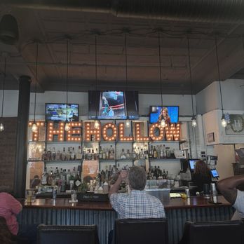 THE HOLLOW BAR & KITCHEN - Updated January 2026 - 389 Photos & 500