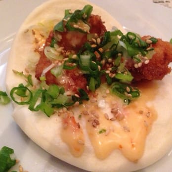Oiistar - Shrimp tempura bun - Asian Fusion Near Me - Chicago, Illinois Oiistar - Shrimp tempura bun - Asian Fusion Near Me - Chicago, Illinois