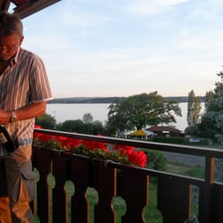 Hotel Alpenblick - Blick vom Balkon auf den See
