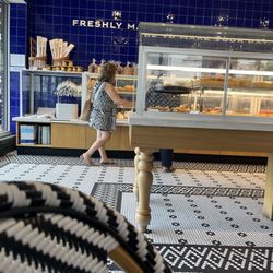 Paris Baguette