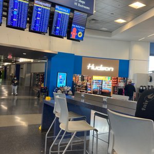 HUDSON NEWS 51 Photos 55 Reviews 5757 Wayne Newton Blvd Las