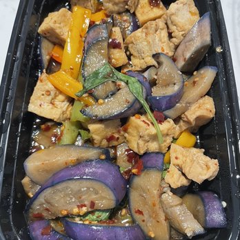 Bangkok Garden - Basil Eggplant (with tofu) - Thai Near Me - Pasadena, Maryland