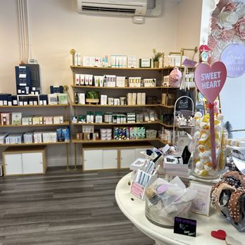 Prude & Boujee - Cosmetics & Beauty Supply Near Me - Reno, Nevada Prude & Boujee - Cosmetics & Beauty Supply Near Me - Reno, Nevada
