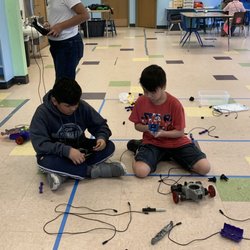 Bailey Gatzert Elementary School - STEM facilitated by Museum of Flight at Bailey Gatzert