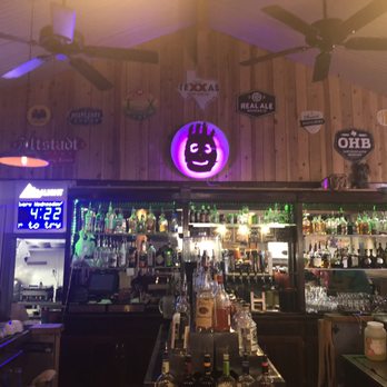 Wilson's Ice House - Lounges Near Me - Kerrville, Texas Wilson's Ice House - Lounges Near Me - Kerrville, Texas