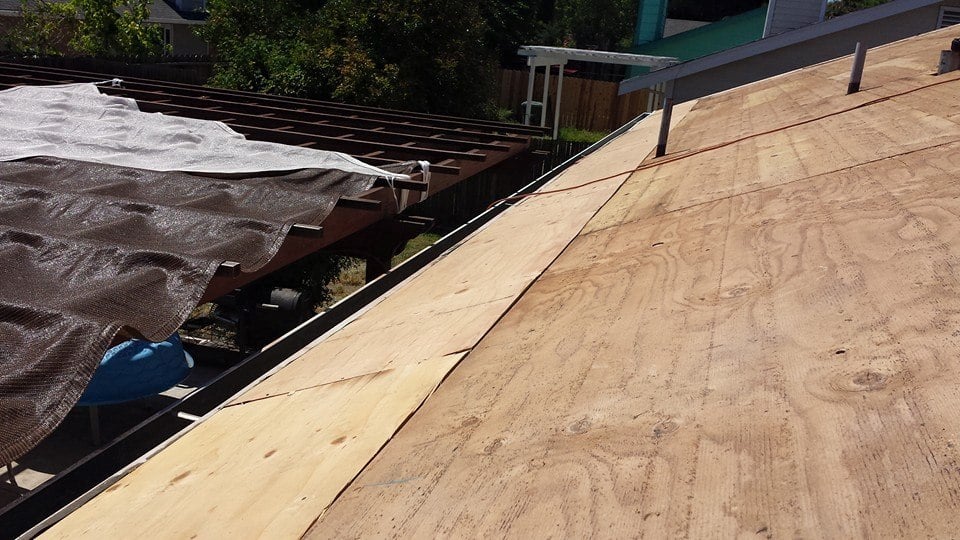 Slide of Freeman Roofing