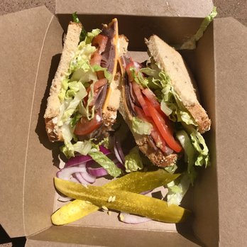 Blondie's - Roast beef sandwich - Pizza Near Me - Sunriver, Oregon