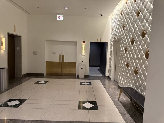 900 North Michigan Shops by null