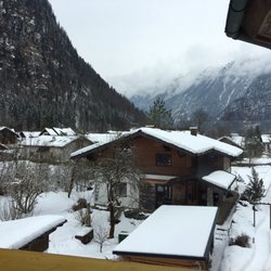 Pension-Gasthof Hirlatz - View from the room window. There's a nice balcony with a table and chairs right outside the room.