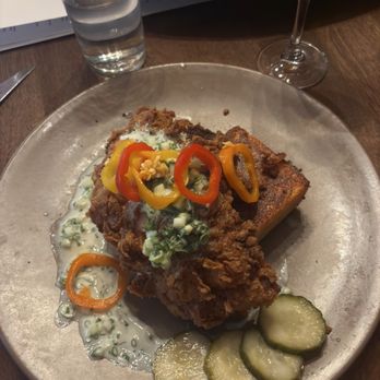 HATTAWAY'S - Fried chicken on grits. 2 at our table got it and loved it. I tasted it and it was very good! - Southern Near Me - Walla Walla, Washington