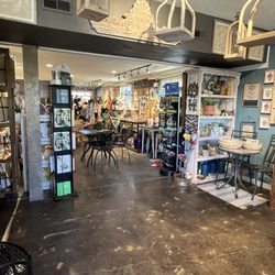 Pine Hill Nursery & Landscaping