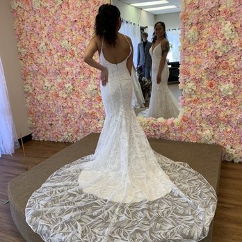 Ari Tailoring - Sewing & Alterations Near Me - Rancho Cordova, California
