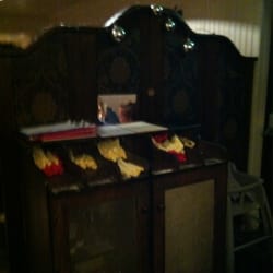 Pretty Mary's - Gorgeous antique furniture