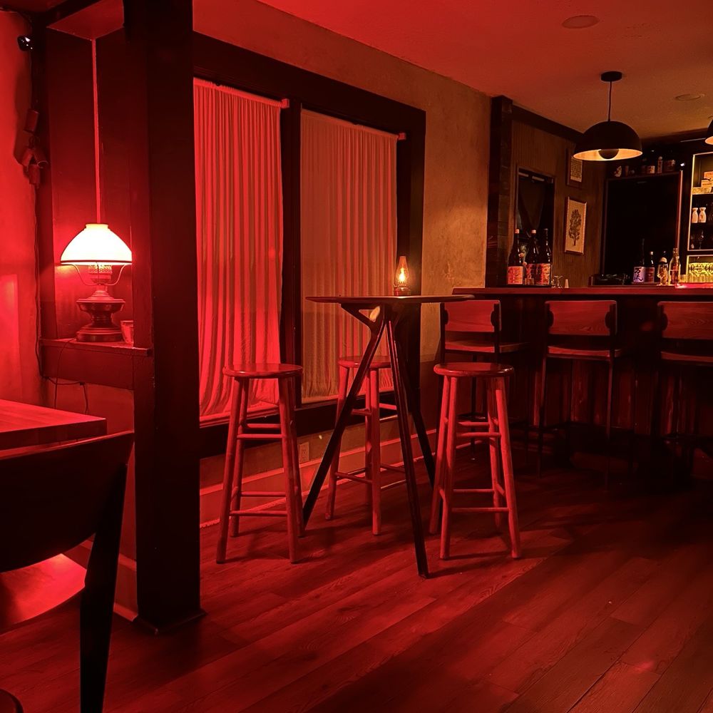 In Between Days - ambiance - Cocktail Bars Near Me - St. Petersburg, Florida In Between Days - ambiance - Cocktail Bars Near Me - St. Petersburg, Florida