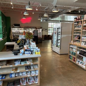 Tiny Grocer / Hyde Park - Entrance - Grocery Near Me - Austin, Texas